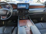 2023 Navigator Thumbnail 16