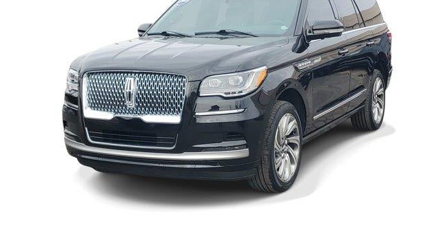 2023 Lincoln Navigator Standard