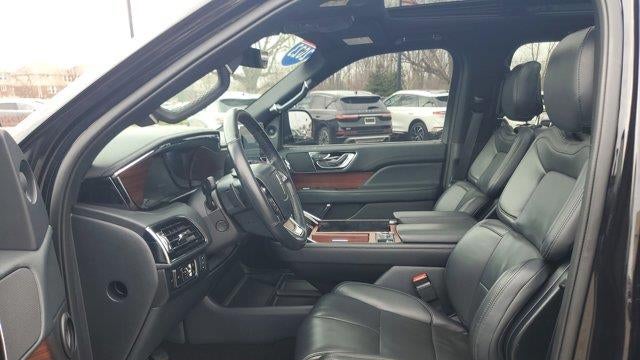 2023 Lincoln Navigator Standard