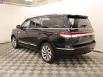 2024 Navigator Thumbnail 4