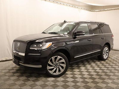 Photo of a 2024 Lincoln Navigator 4X4 Premiere 4DR SUV for sale