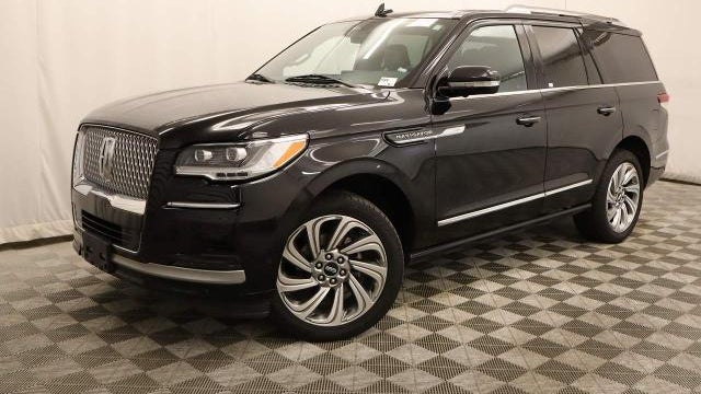 2024 Lincoln Navigator Premiere