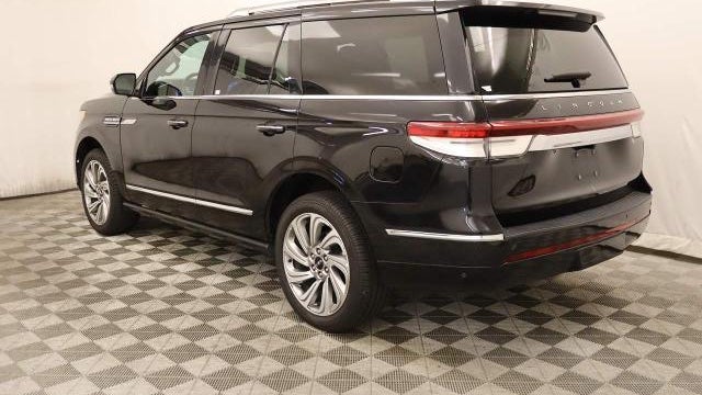 2024 Lincoln Navigator Premiere