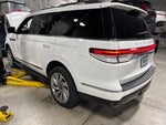 2024 Navigator Thumbnail 5