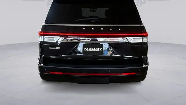 2024 Lincoln Navigator Premiere
