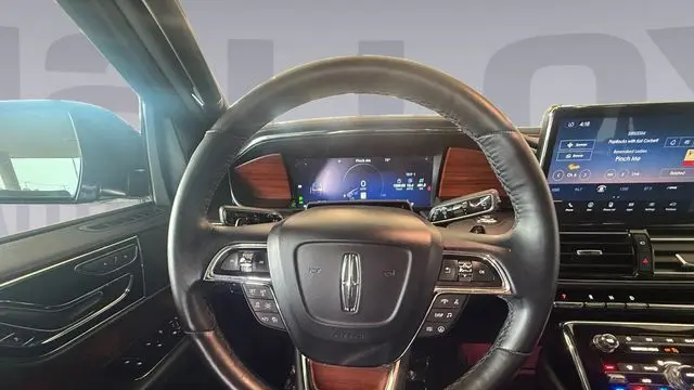 2024 Lincoln Navigator Premiere