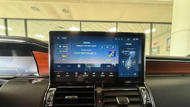 2024 Lincoln Navigator Premiere