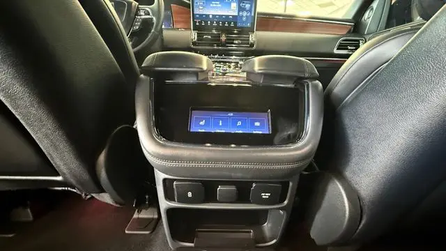 2024 Lincoln Navigator Premiere