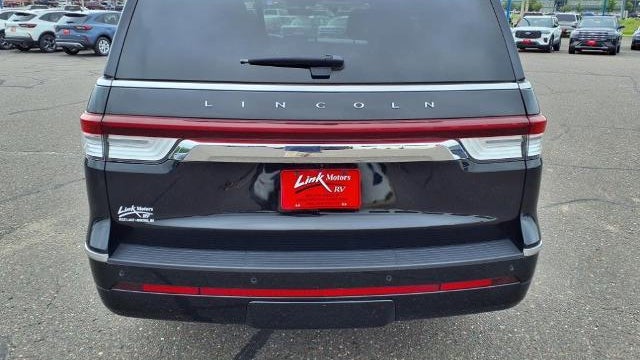 2024 Lincoln Navigator Premiere