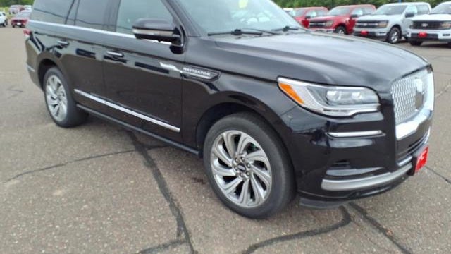 2024 Lincoln Navigator Premiere