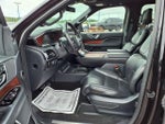 2024 Navigator Thumbnail 10