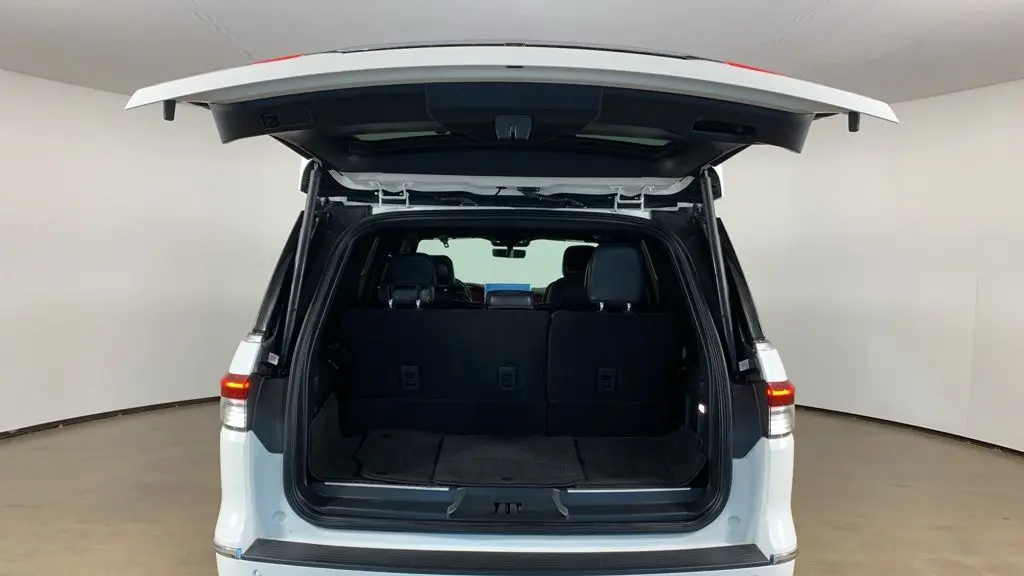 2024 Lincoln Navigator Premiere