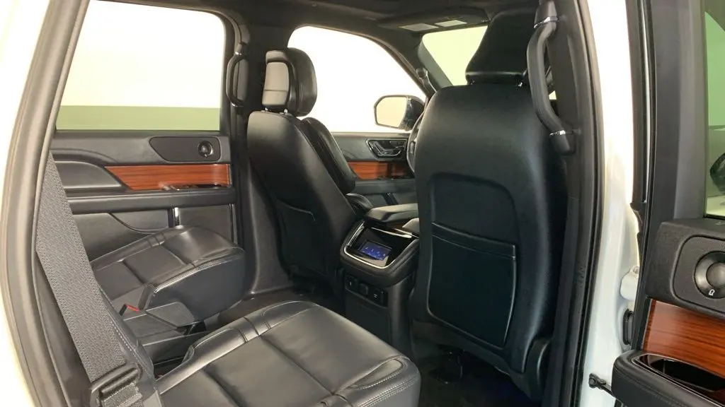 2024 Lincoln Navigator Premiere