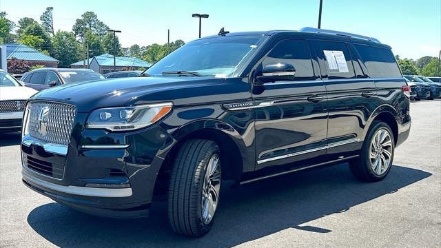 Preowned 2024 Lincoln Navigator Premiere for Sale