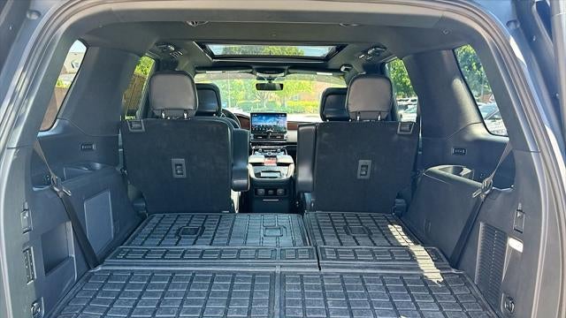 2024 Lincoln Navigator Premiere