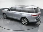 2023 Navigator Thumbnail 14