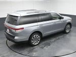 2023 Navigator Thumbnail 15