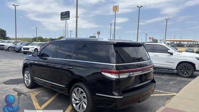 2024 Lincoln Navigator Premiere