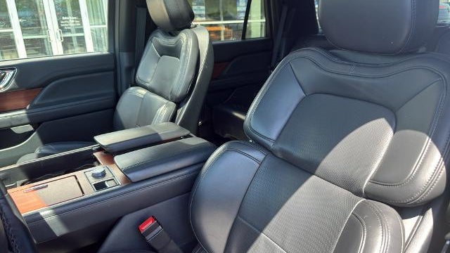 2024 Lincoln Navigator Premiere