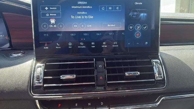 2024 Lincoln Navigator Premiere