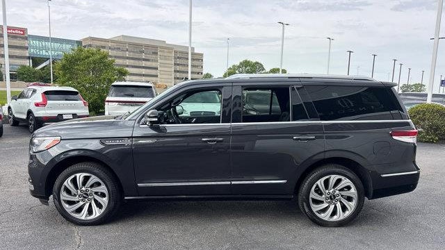 2024 Lincoln Navigator Premiere