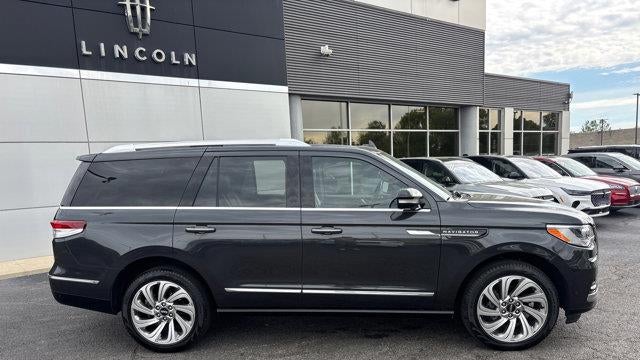 2024 Lincoln Navigator Premiere