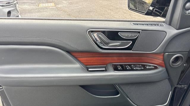 2024 Lincoln Navigator Premiere