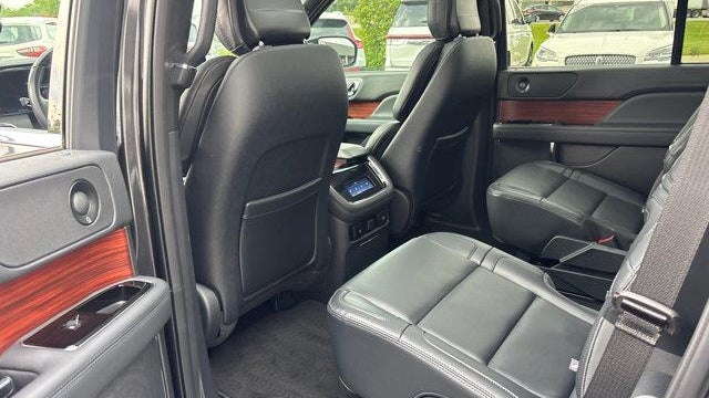 2024 Lincoln Navigator Premiere
