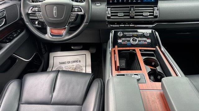 2024 Lincoln Navigator Premiere