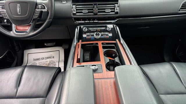 2024 Lincoln Navigator Premiere