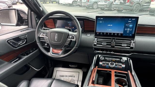 2024 Lincoln Navigator Premiere