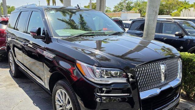 2024 Lincoln Navigator Premiere