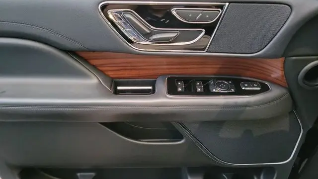 2024 Lincoln Navigator Premiere