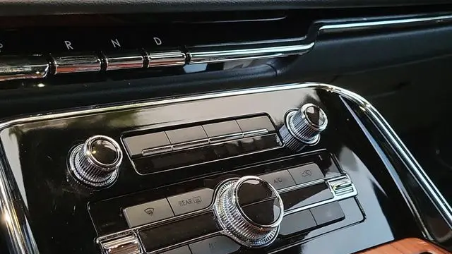 2024 Lincoln Navigator Premiere