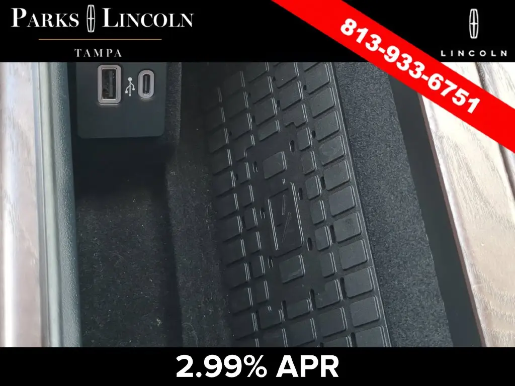 2024 Lincoln Navigator - $66,500