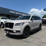 2019 Navigator Thumbnail 7