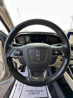 2019 Navigator Thumbnail 14