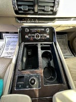 2019 Navigator Thumbnail 17