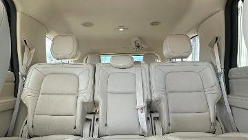 2019 Lincoln Navigator Base