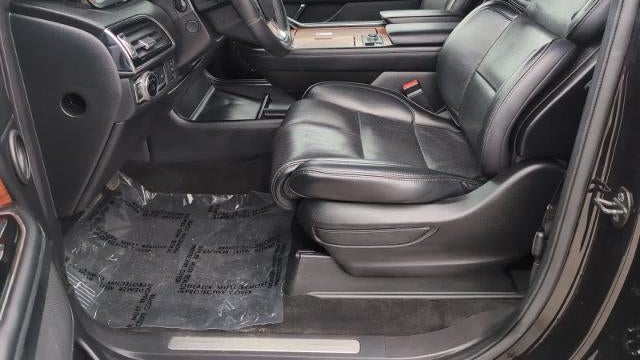 2019 Lincoln Navigator Base