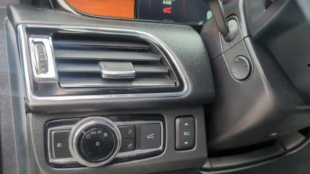 2019 Lincoln Navigator Base