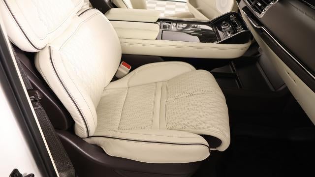 2023 Lincoln Navigator Black Label