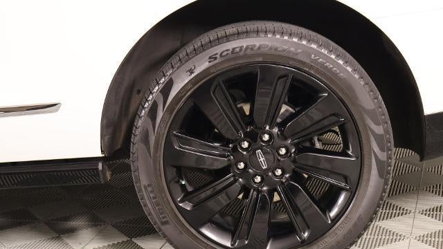 2023 Lincoln Navigator Black Label