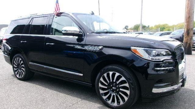2023 Lincoln Navigator Black Label