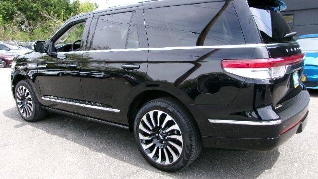 2023 Lincoln Navigator Black Label