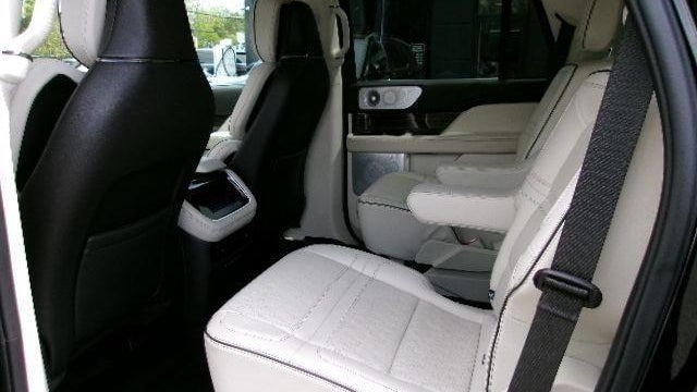 2023 Lincoln Navigator Black Label