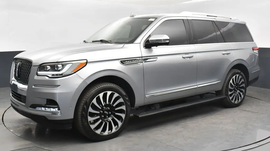 Preowned 2023 Lincoln Navigator Black Label for Sale