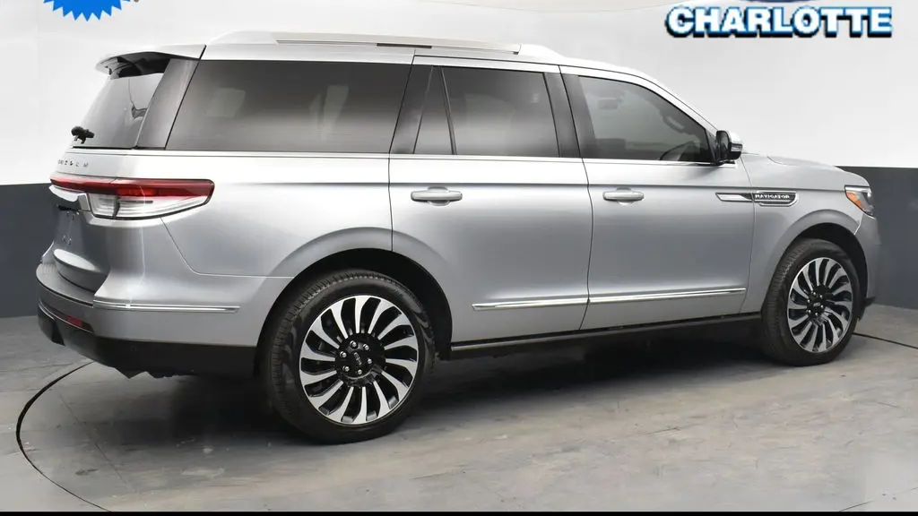 2023 Lincoln Navigator Black Label