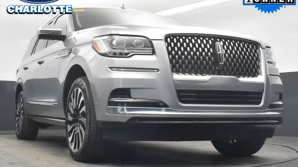 2023 Lincoln Navigator Black Label