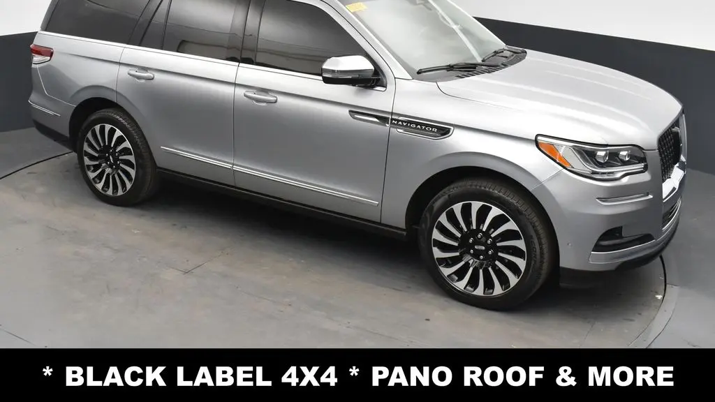 2023 Lincoln Navigator Black Label